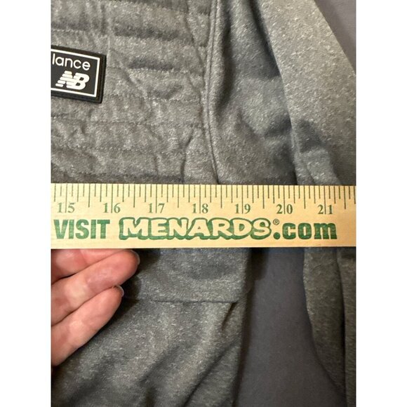 New Balance Mens Hooded Pullover Jacket Size S Gray Quilted Design 1/4 Zip Light - Picture 5 of 7